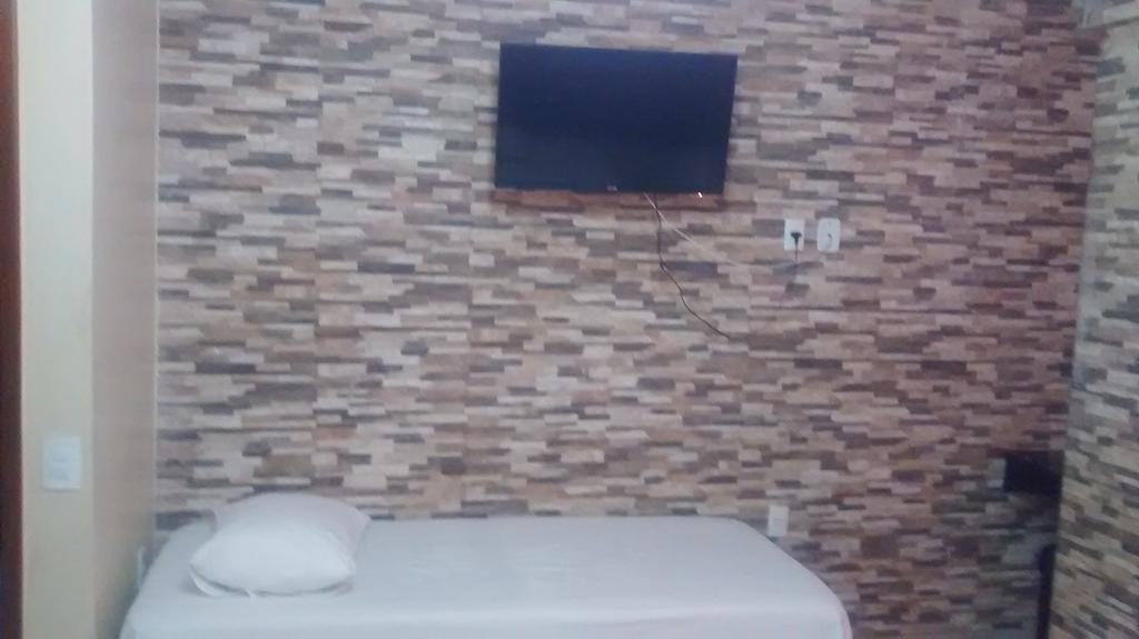 Hotel Dois Candangos Нуклео-Бандейранти Номер фото